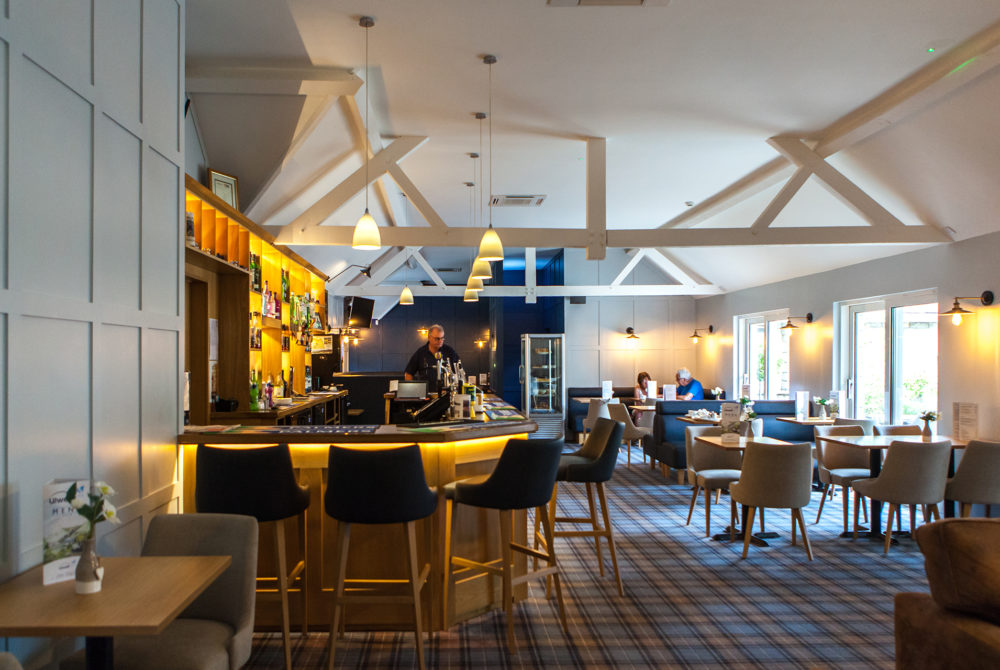 Family friendly bar and restaurant near Swanage The Village Inn